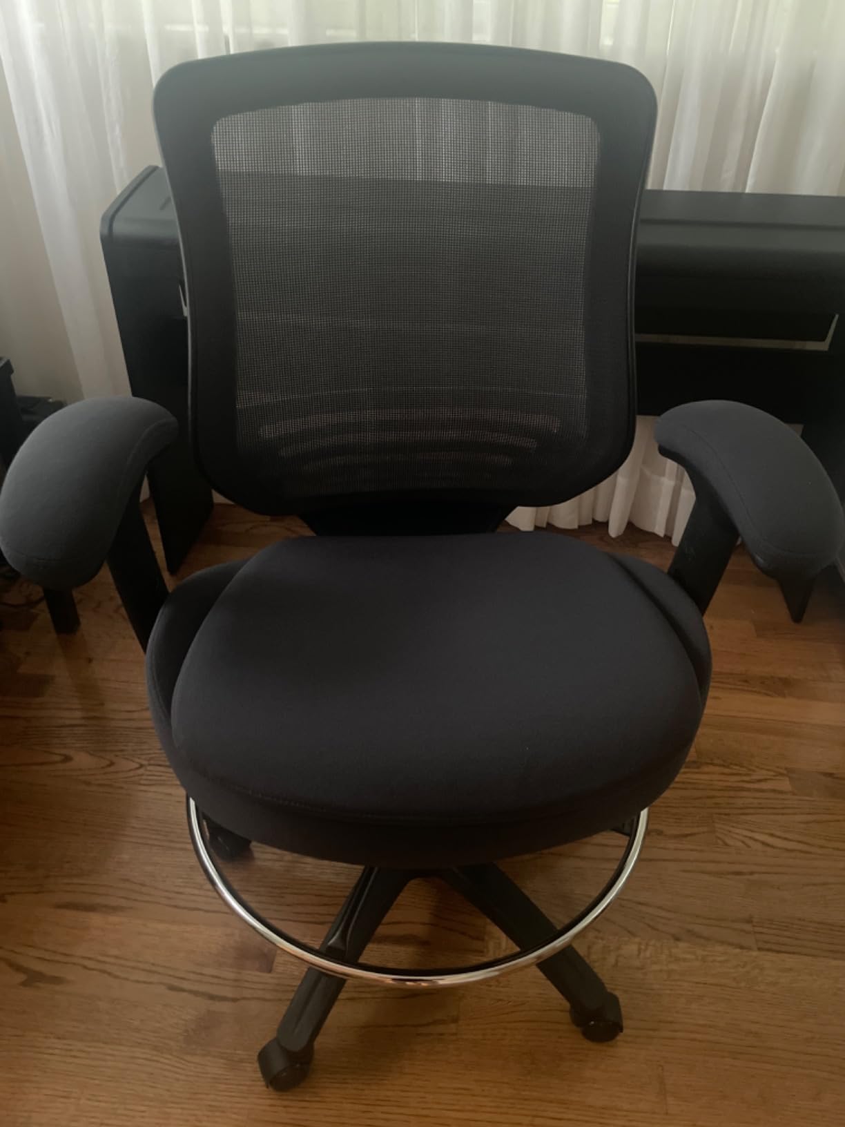 400lbs Office Drafting Chair Wide Dual Seat Cushion for High Standing Desk with Lumbar Support and Enlarged Adjustable Footrest-Black customer photo 2