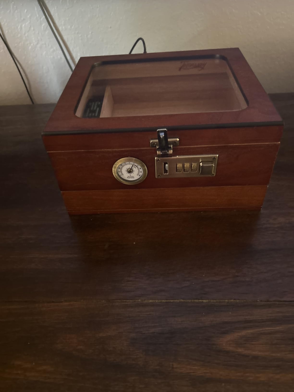 Tesonway Cigar Humidor, Cedar Wood Humidor Cigar Box, Glass Top Desktop Humidor with Front Hygrometer, Humidifier, Divider, Accessories Drawer and Combination Lock, Cigar Gifts for Men (Brown) customer photo 2