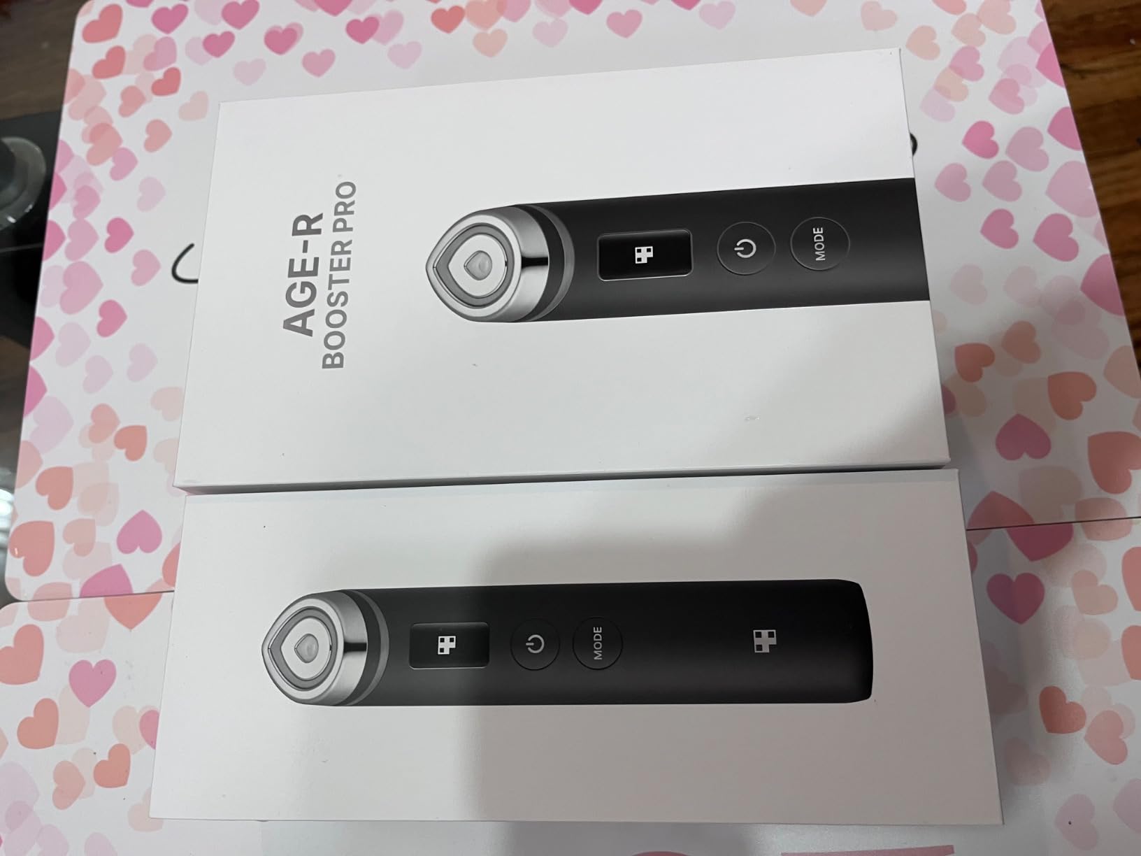medicube Booster Pro - 6 in 1 Real Glass Glow Beauty Massager Black - Korean Skin Care customer photo 2