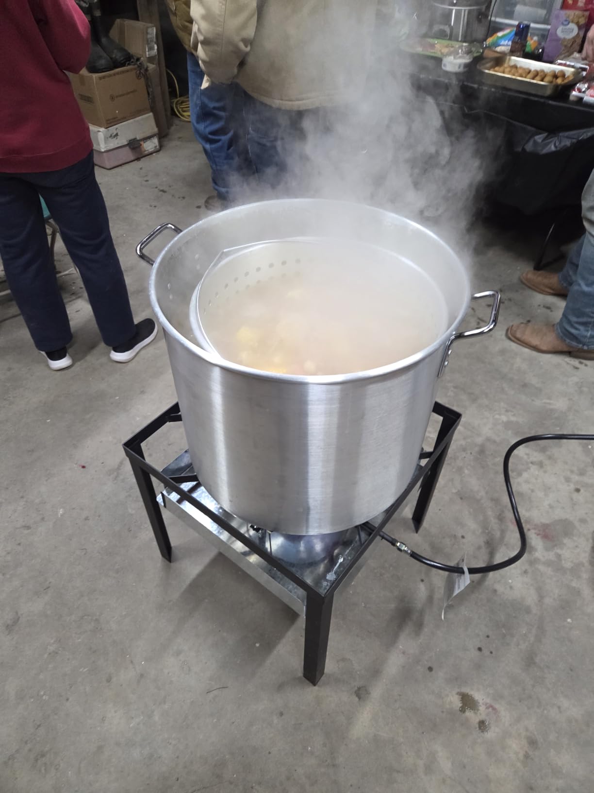 60QT Crawfish Boiler | Seafood Boiling Kit | Dustproof Cover | 12