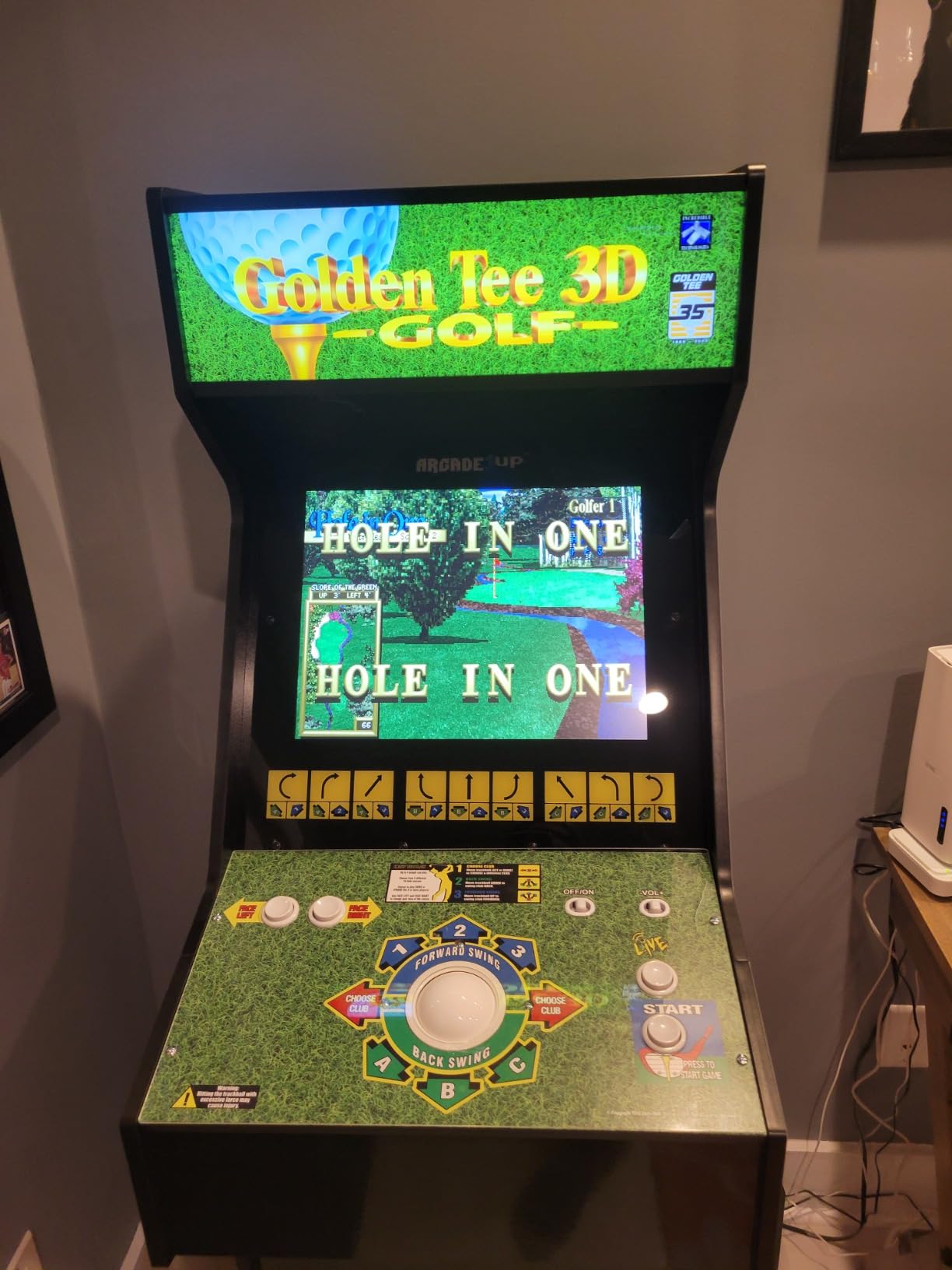 Arcade1Up Golden Tee 3D Deluxe Home Arcade, 8 Golf + Bowling Games | Trackball Controller customer photo 1