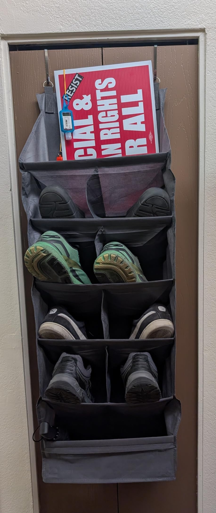 Lifewit 6 Tier Over the Door Shoe Organizer with 11 Large Deep Pockets, Fabric Hanging Shoes Shelf for Closet, Dorm Storage, Fit Up to 12 Pair Shoe Rack Holder for Sneakers, Boots, Gray customer photo 1