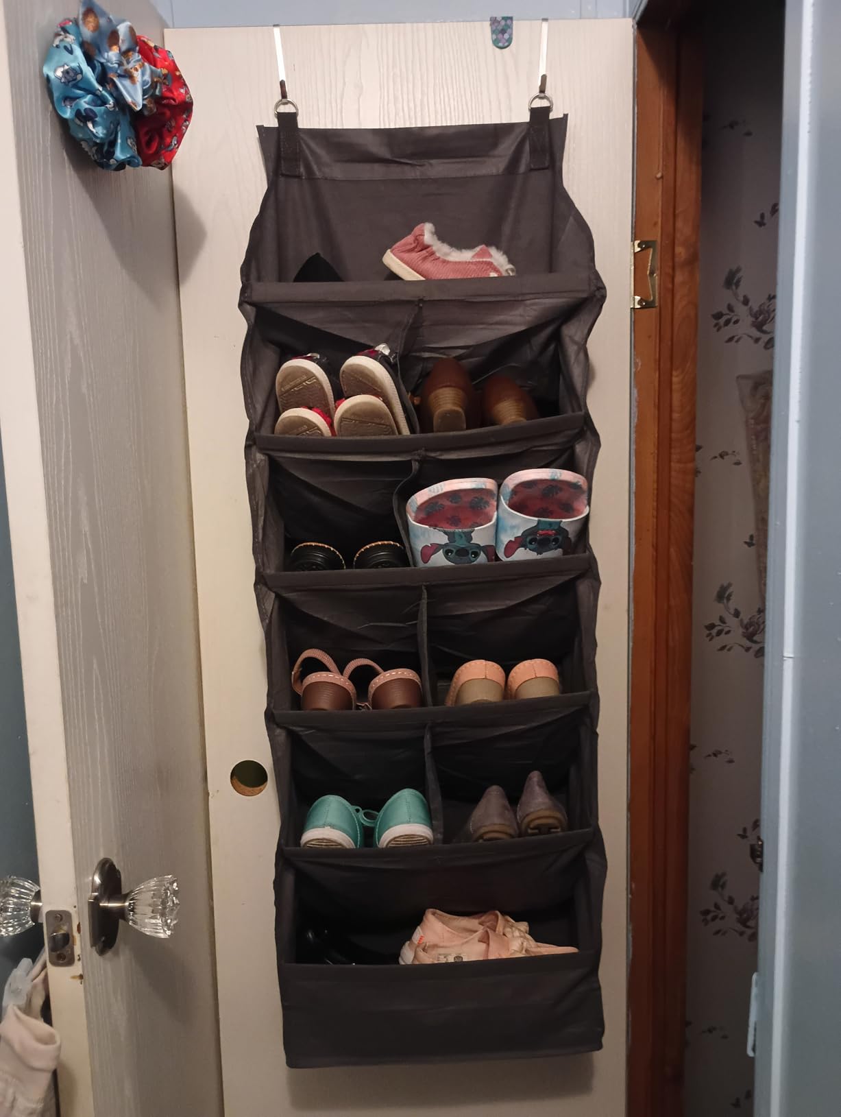 Lifewit 6 Tier Over the Door Shoe Organizer with 11 Large Deep Pockets, Fabric Hanging Shoes Shelf for Closet, Dorm Storage, Fit Up to 12 Pair Shoe Rack Holder for Sneakers, Boots, Gray customer photo 2
