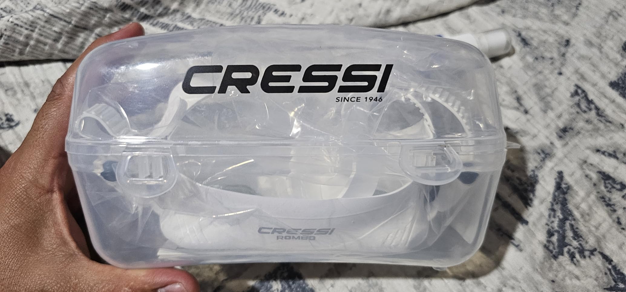 Cressi Low Volume Lightweight Frameless Mask for Spearfishing Freediving - Narrow Fit - Flexible and Sturdy - Rombo: Designed in Italy customer photo 2