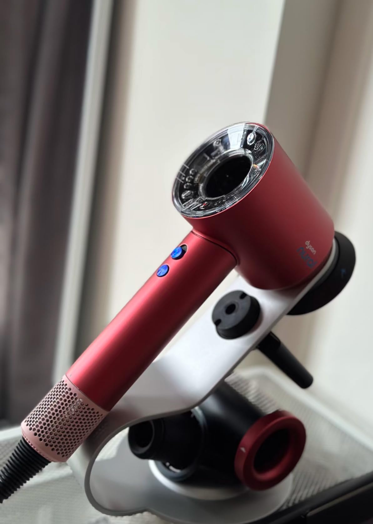 Dyson Supersonic Nural™ Hair Dryer in Strawberry Bronze and Blush Pink customer photo 2