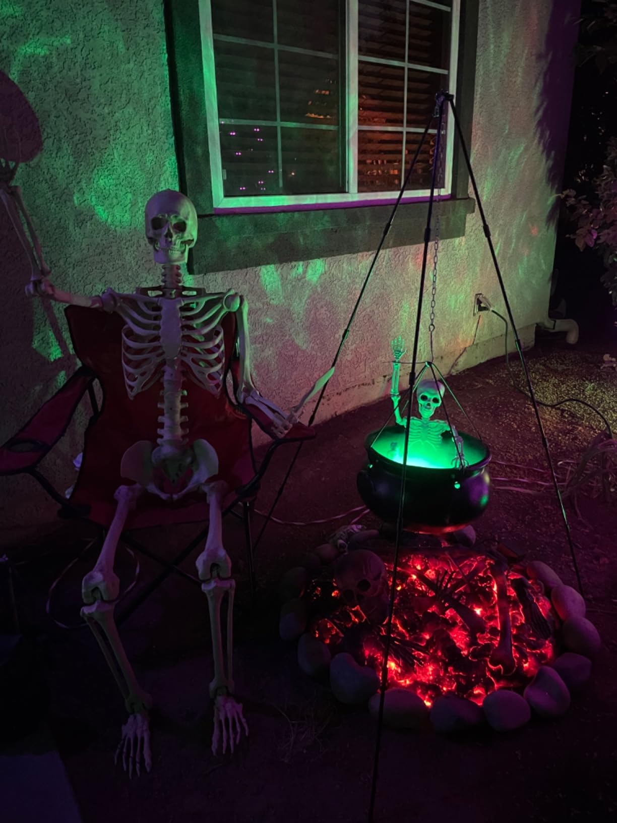 Halloween Decorations Outdoor Witch Cauldron Tripod with Fog Maker & Skull | 52-inch tall display, green light mist effect, large cauldron & skeleton, stable setup for porch yard lawn Halloween scenes customer photo 2