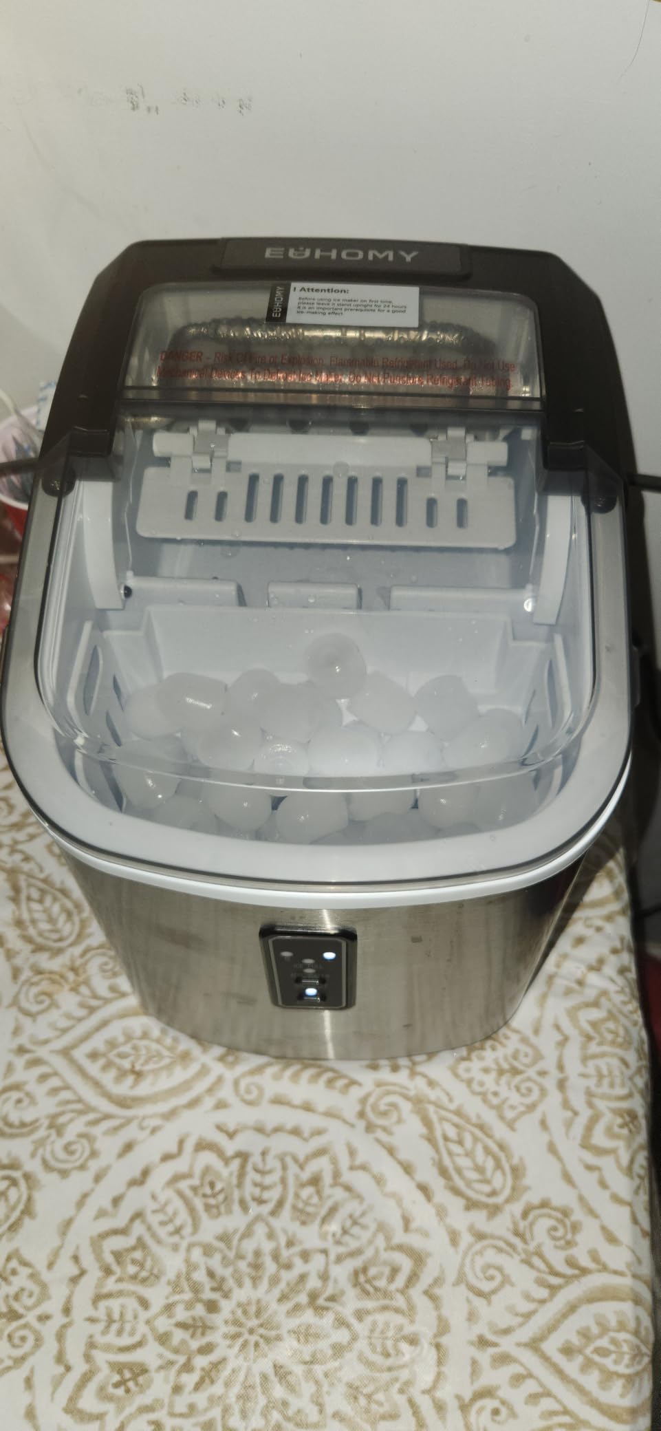 EUHOMY Ice Maker Countertop, 9 Cubes Ready in 6 Mins, 26lbs/24H, Self-Cleaning, Portable Ice Maker Machine with Carry Handle, Basket and Scoop, 2 Sizes of Bullet Ice for Home, Kitchen, Office customer photo 1