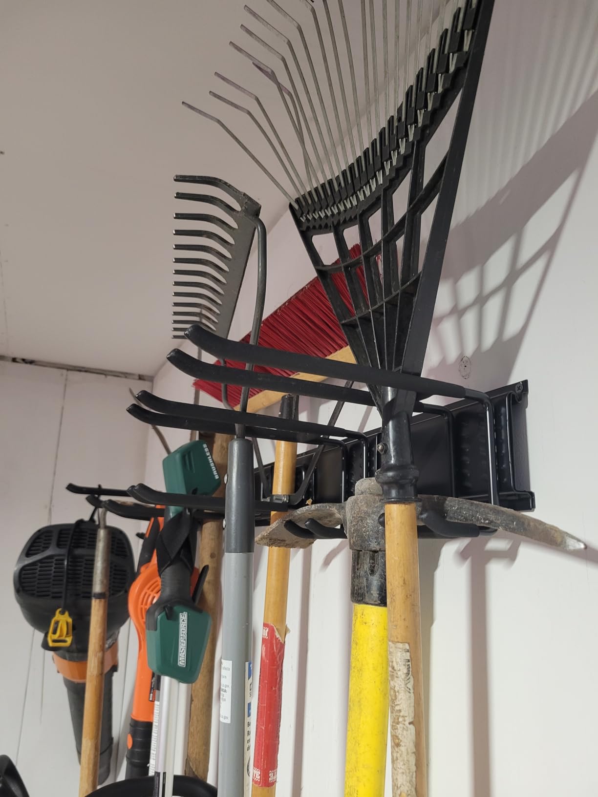 klasit Garage Wall Organizer, 15 Pack Carries 675 lbs, Garden Tool Organizer 48in customer photo 1