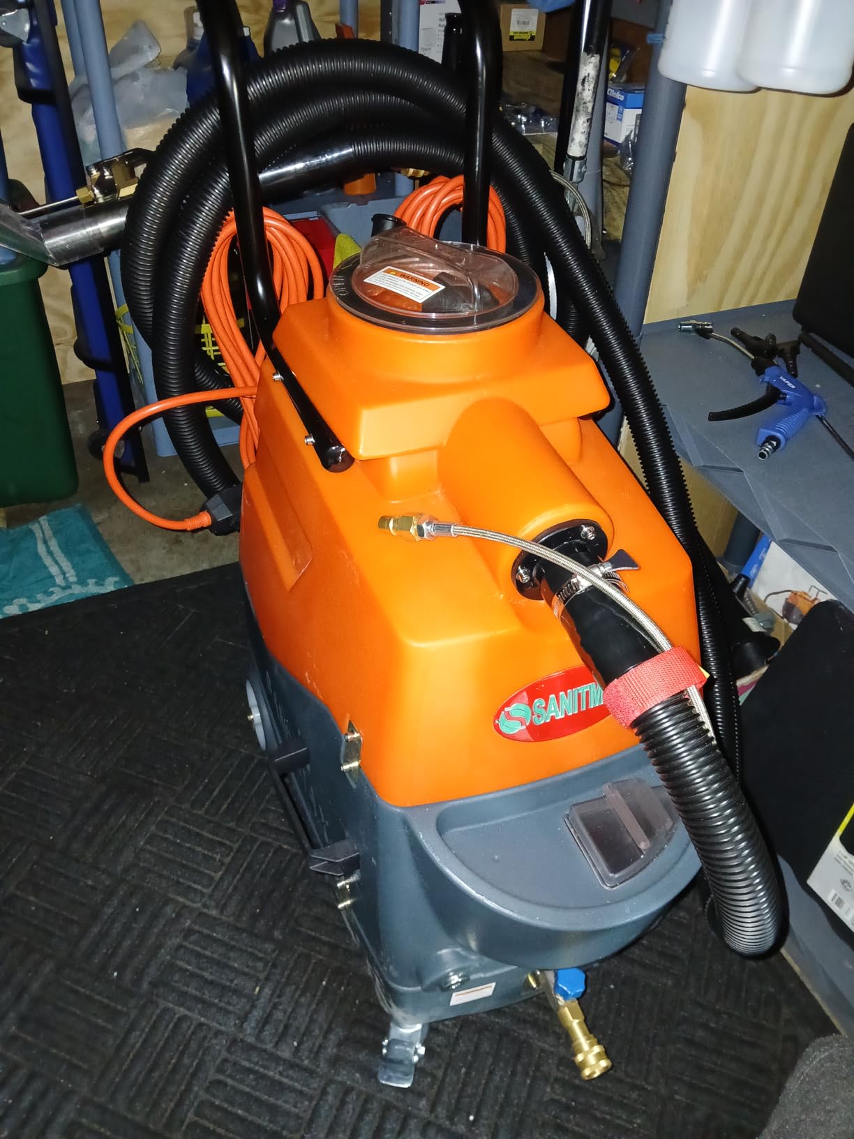 Commercial Heated Carpet & Upholstery Extractor Machine, 160 PSI Hot Water Cleaner, 1.34 HP Vacuum, 149F Heater, 4.8-Gal and 5.3-Gal Dual Tanks customer photo 1