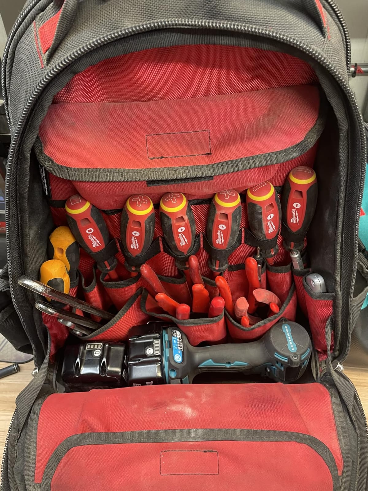 Makita XT297T 18V LXT Lithium-Ion Brushless Cordless 2-Pc. Combo Kit (5.0Ah) customer photo 2