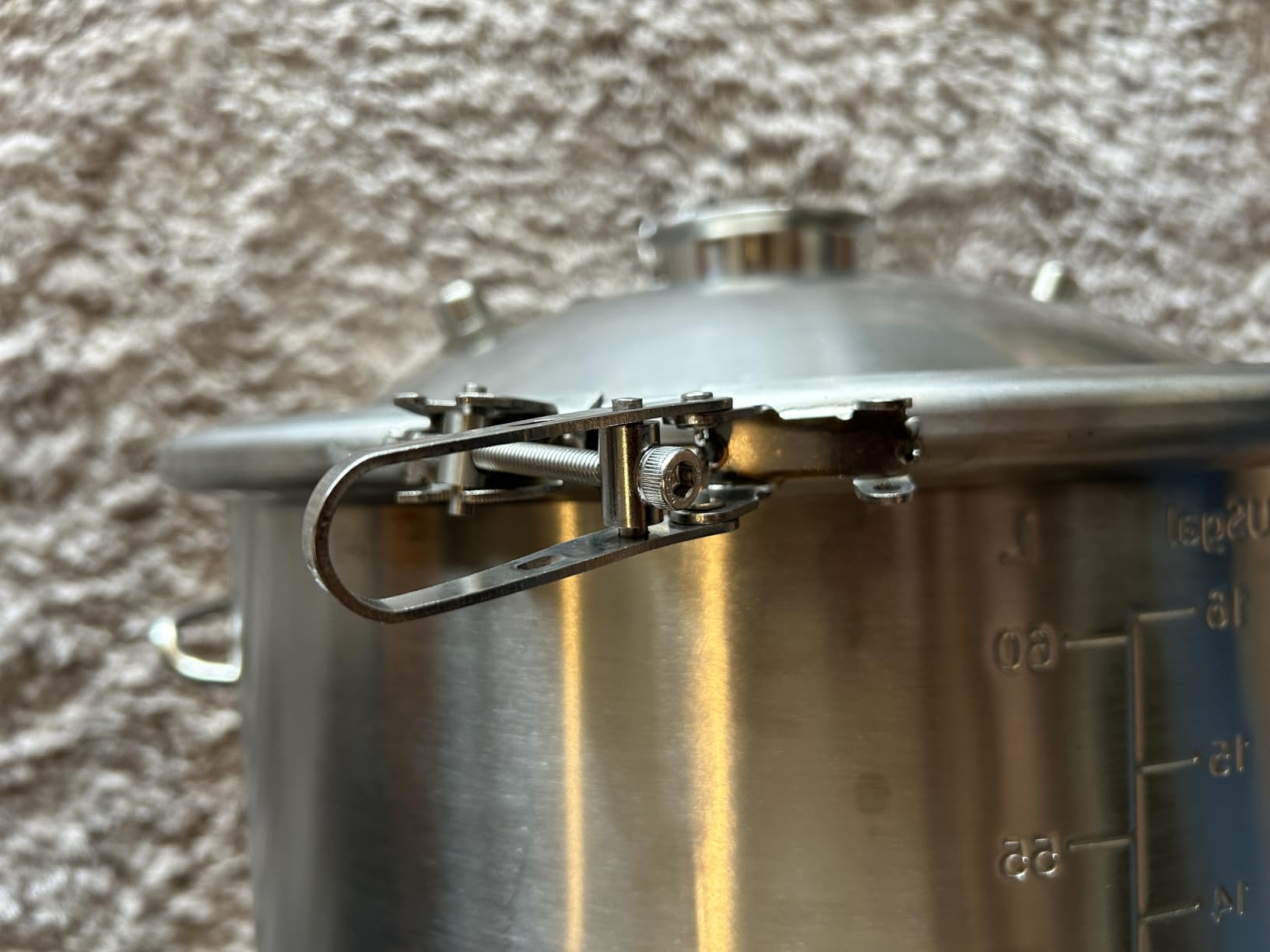VEVOR Fermentation Tank 16 Gal, Stainless Steel Beer Brew Fermentor, Brew Bucket Fermentor for Home Brewing with Conical Base Brewing Equipment customer photo 1