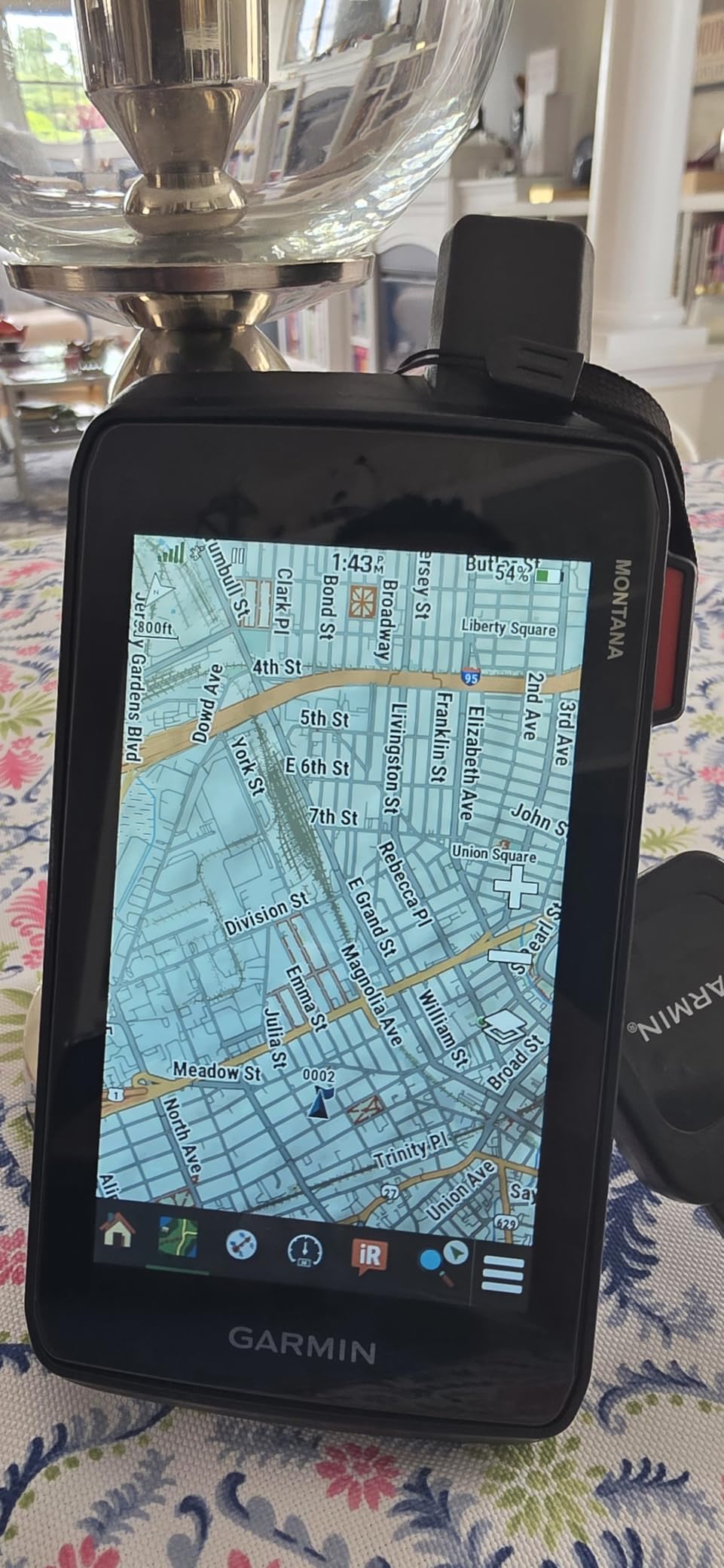 Garmin Montana 760i, GPS Handheld Navigator, Built-in Camera, inReach Technology, 5