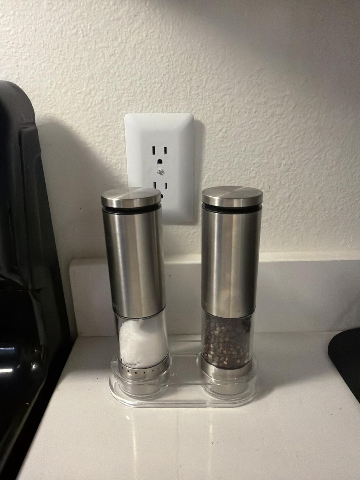 Electric Salt and Pepper Grinder Set Rechargeable, Automatic Salt and Pepper Shakers Mills External Adjustable Coarseness, Kitchen Gadgets, Stocking Stuffers Christmas Cooking Gifts for Men Women customer photo 1