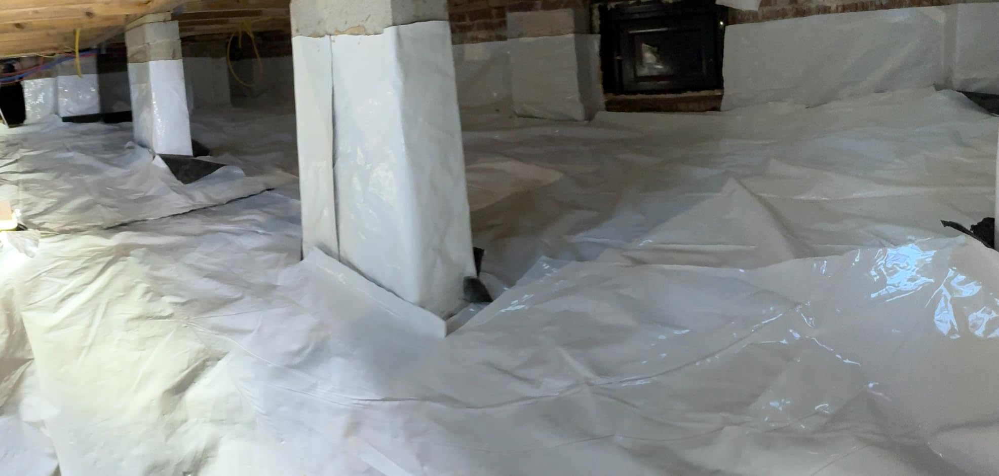 ALORAIR 12 mil Crawl Space Vapor Barrier 10' x 100' Plastic Sheeting | Heavy-Duty Black/White Panda Film - Crawlspace Encapsulation, Moisture Barrier, Ground Cover & Weatherproofing Applications customer photo 2