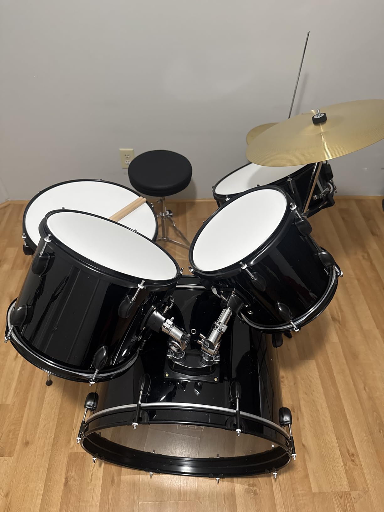 Best Choice Products 5-Piece Full Size Complete Adult Drum Set w/Cymbal Stands, Stool, Drum Pedal, Sticks, Floor Tom - Natural customer photo 2