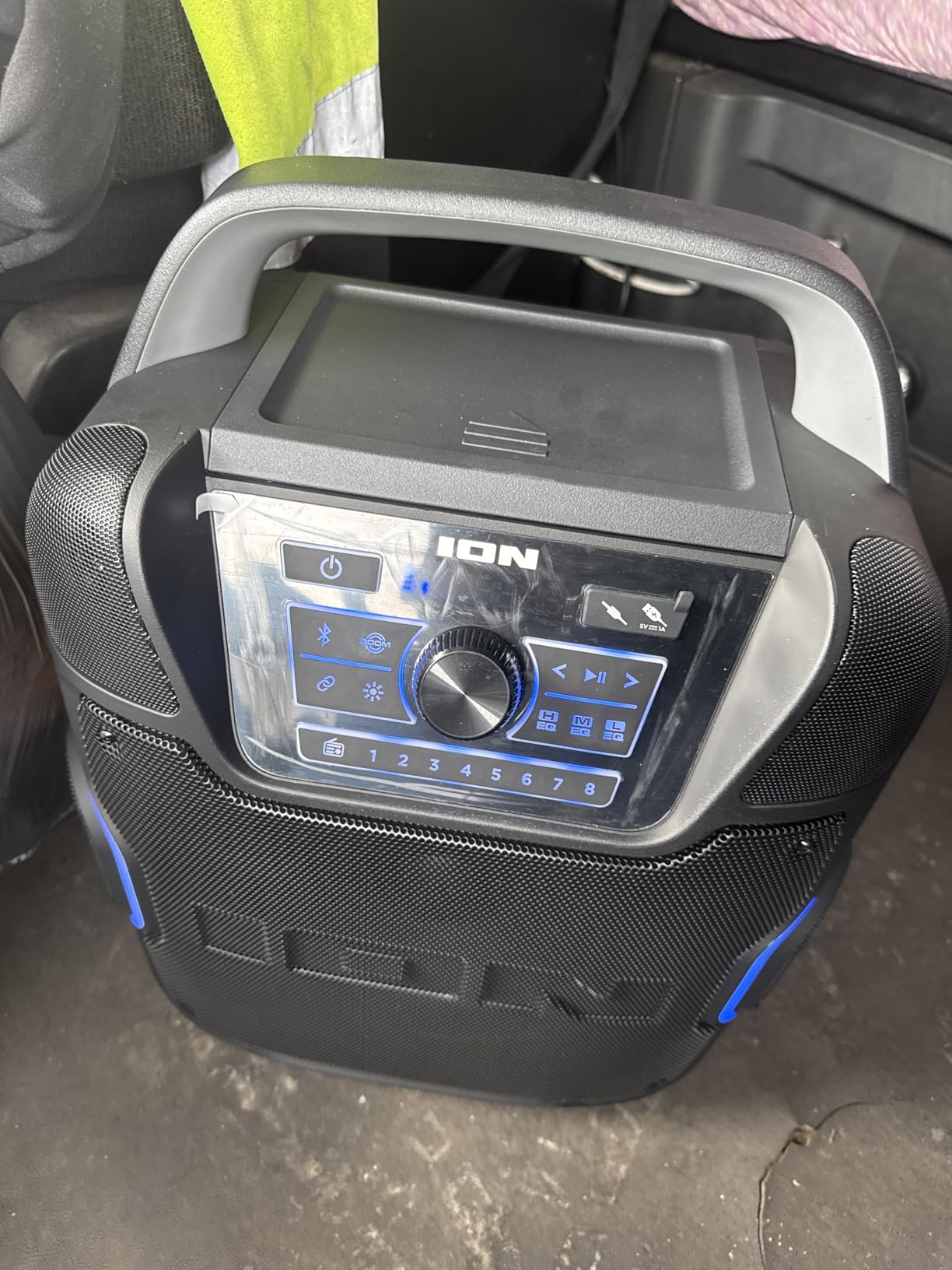ION Sport 320 200W Bluetooth Outdoor Speaker with Wheels, 320 Degree Sound, Water-Resistant, Rechargeable Battery, USB Charging, Stereo Linking, Bass Boost customer photo 2