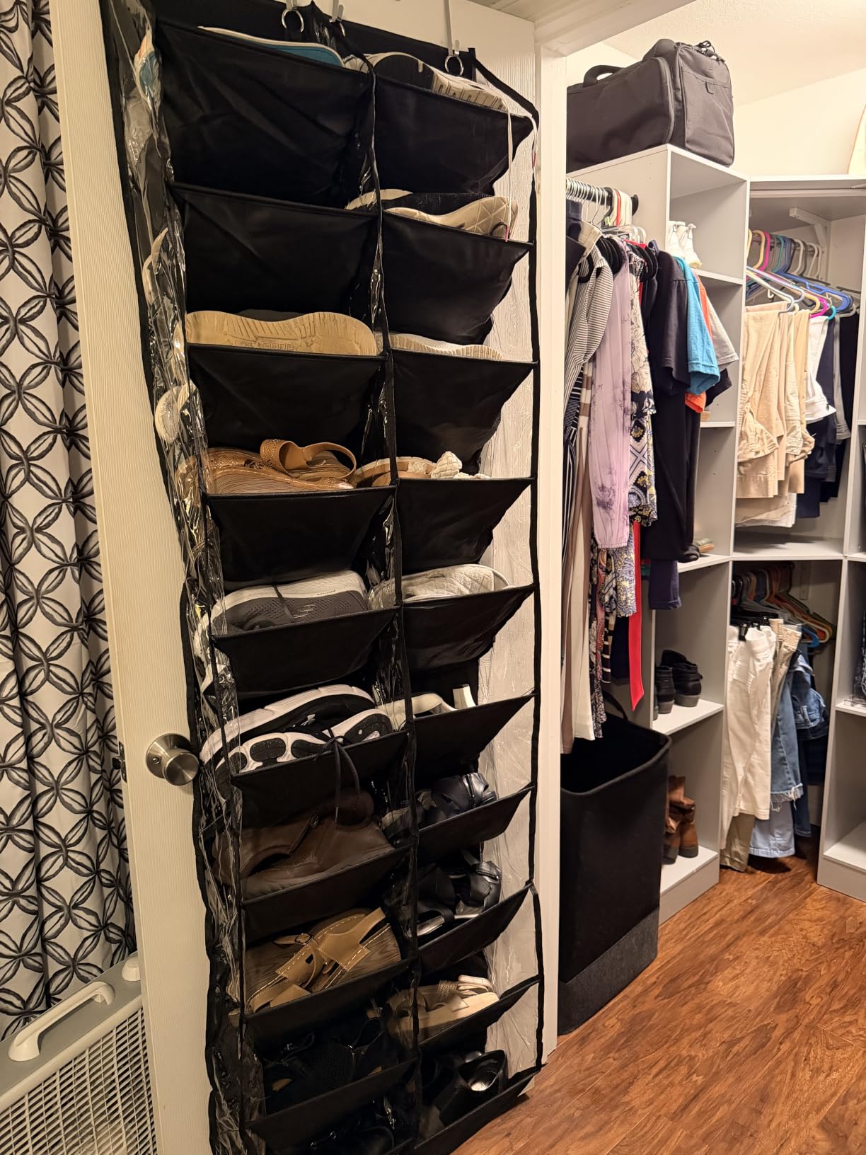 UVIAHOMI 20-30 Pairs Over the Door Shoe Organizer, Clear Pockets Hanging Shoe Storage for Closet, 10-Tier Door Shoes Rack, Handing Shoes Holder Fit All the Family's Sneakers, Boots, Heels, Black customer photo 1