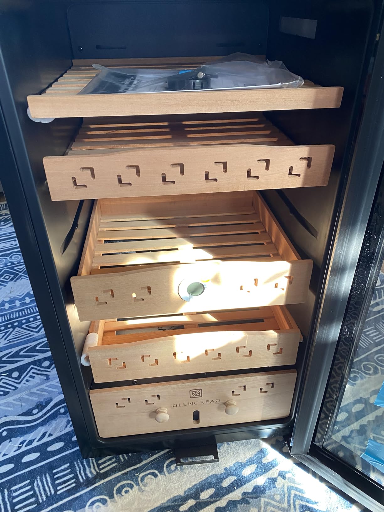 CM80D 75L Electric Cigar Humidor Cabinet with Compressor Cooling, 360° Circulation & Patented Ammonia Removal, Accurate Humidity & Temperature Control, Spanish Cedar Drawers, Lock & Light - 900 Counts customer photo 1