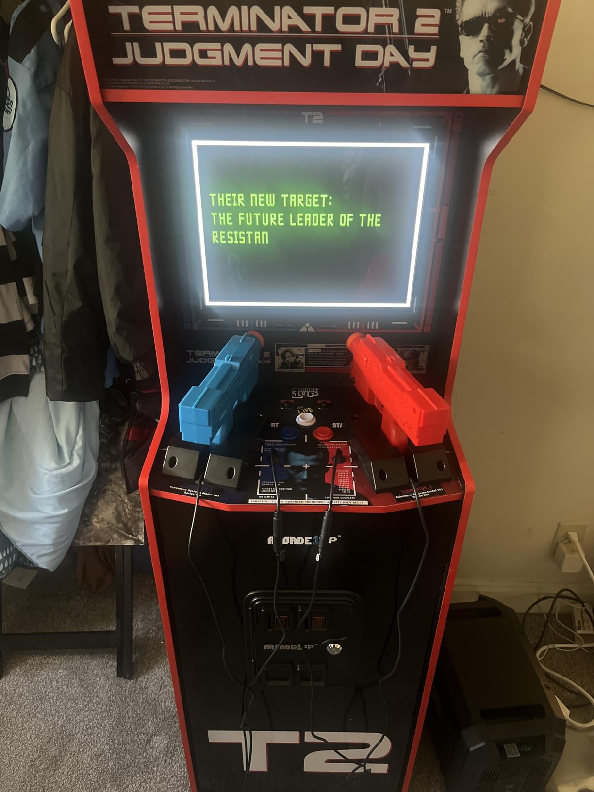 Arcade1Up Terminator 2 Deluxe Arcade Machine with Real-Feel Arcade Guns customer photo 1