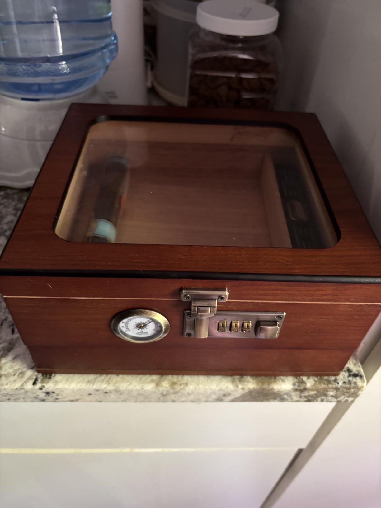 Tesonway Cigar Humidor, Cedar Wood Humidor Cigar Box, Glass Top Desktop Humidor with Digital Thermo-Hygrometer, Humidifier, Divider, Accessories Drawer and Combination Lock customer photo 1