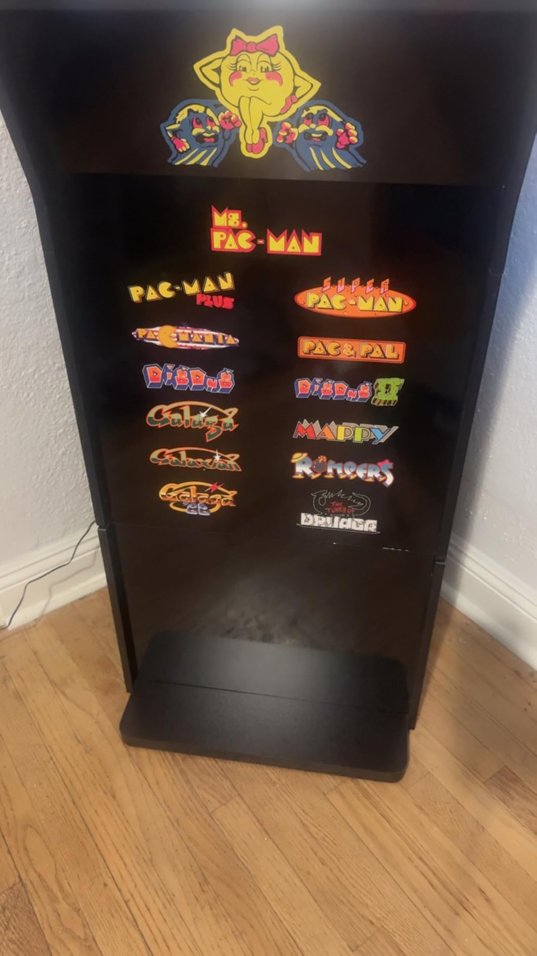 Arcade1Up Ms. Pac-Man Classic SE Arcade Machine, 13 Classic Games | 4 Feet Tall with 15.6-Inch IPS Color Monitor, Dual Speakers and Wi-Fi Leaderboards customer photo 1