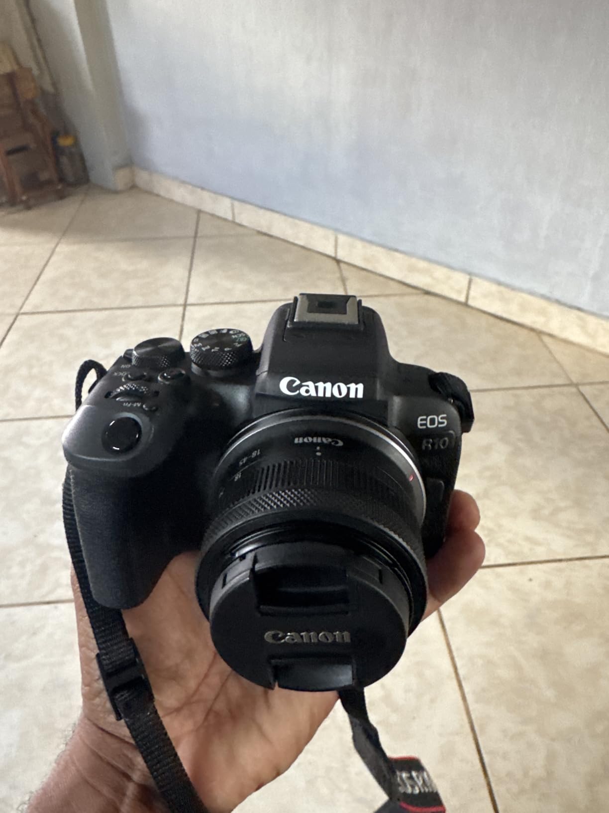 Canon EOS R10 Mirrorless Camera with 18-45mm Lens (5331C009) Bundle | For Beginner Photographers & Vloggers | 24.2MP APS-C Mirrorless Camera | 4K Video + 64GB Memory Card + Camera Bag customer photo 2