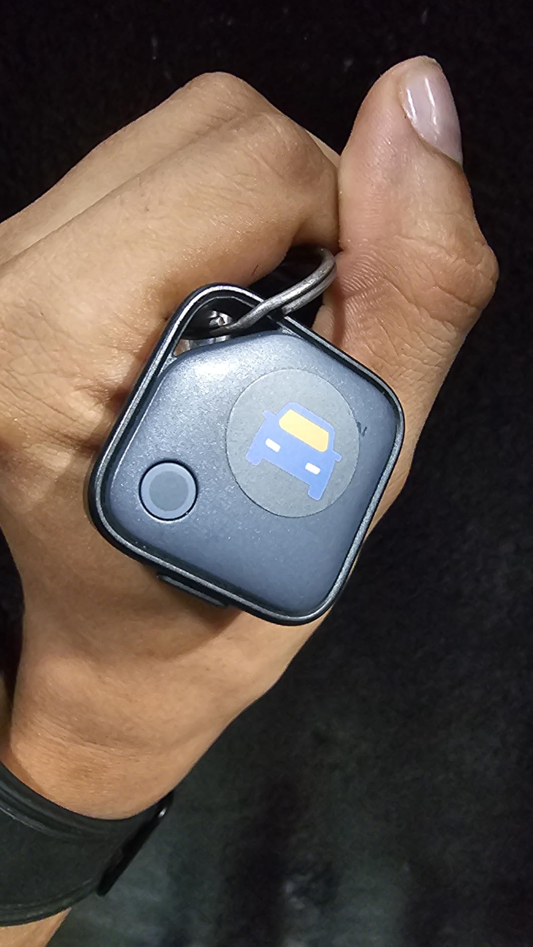 UGREEN Finder Duo Air Tracker Tags 4 Pack (iOS and Android) | Rechargeable Android Tracker Tags Bluetooth Key Finder Compatible with iOS and Android for Keys, Luggage and more customer photo 2
