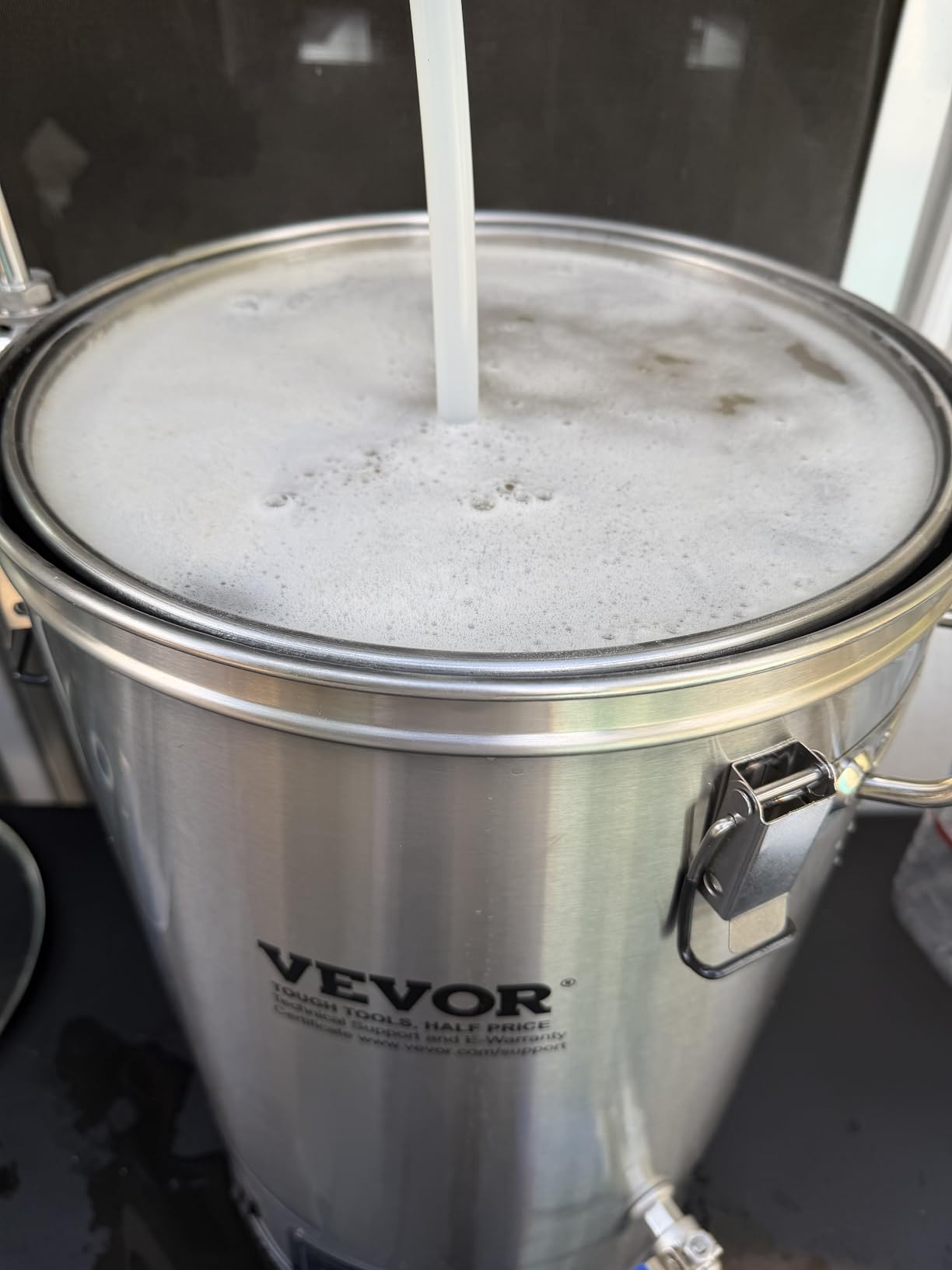 VEVOR Beer Brewing Equipment, 8 Gal/30L 304 Stainless Steel Home Beer Brewer, 1500W All-in-One Home Brewing Kit with Tall strainer, Integrated Inner Barrel & Reinforced Handle customer photo 2