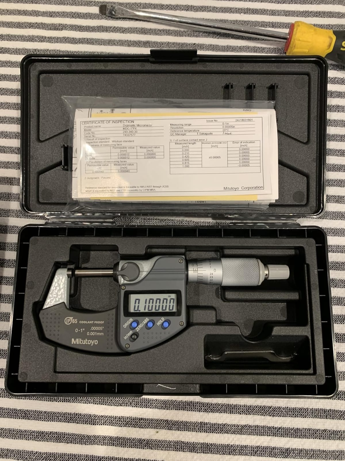Mitutoyo 293-340 Outside Micrometer, 0-1 Range, 0.00005