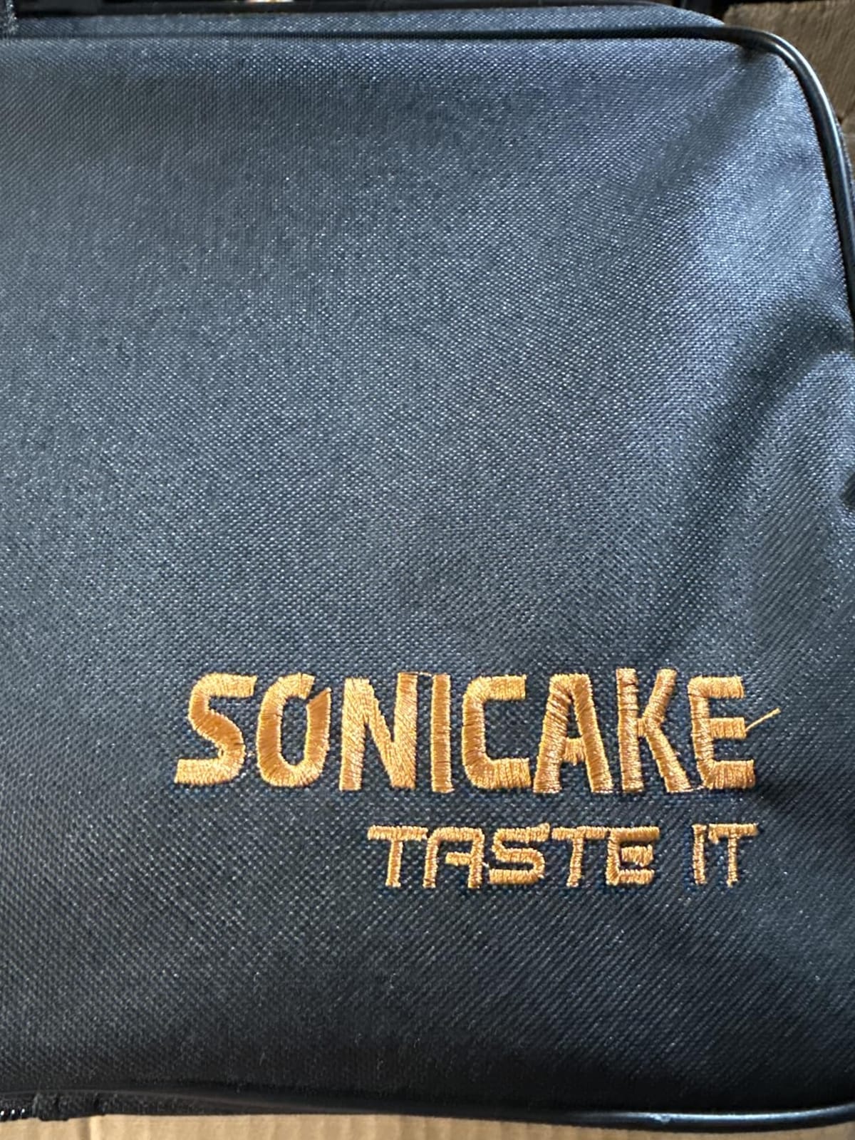 SONICAKE Alto Saxophone E Flat - Beginner Friendly Gold Saxophone Full Kit for Students with Carry Case, Mouthpiece, Reeds & Accessories QSX-01 customer photo 2