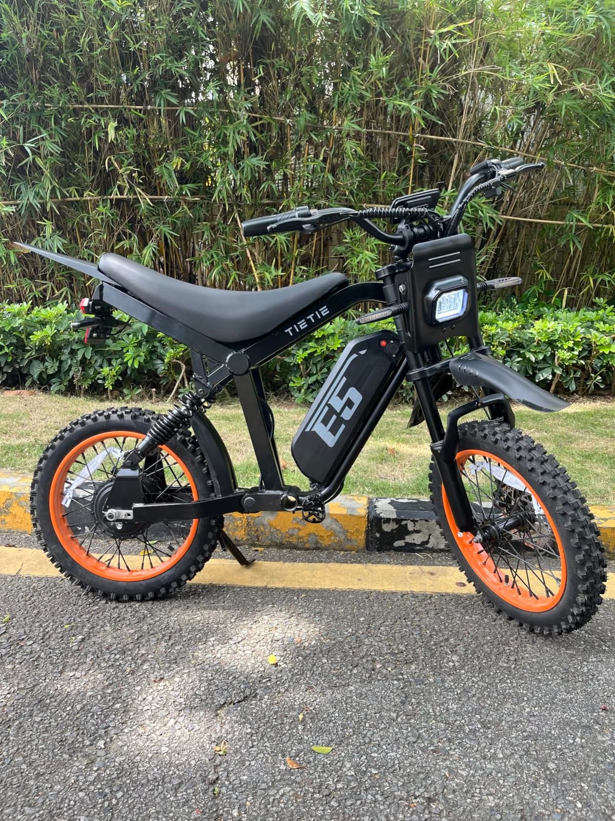 Electric Dirt Bike, 1500W Peak Electric Motorcycle with 48V 20AH Battery, Full Disc Brake and Suspensions, 50-Mile Range, 32 MPH, LCD Display & NFC Start, Off-Road E Dirt Bike customer photo 2