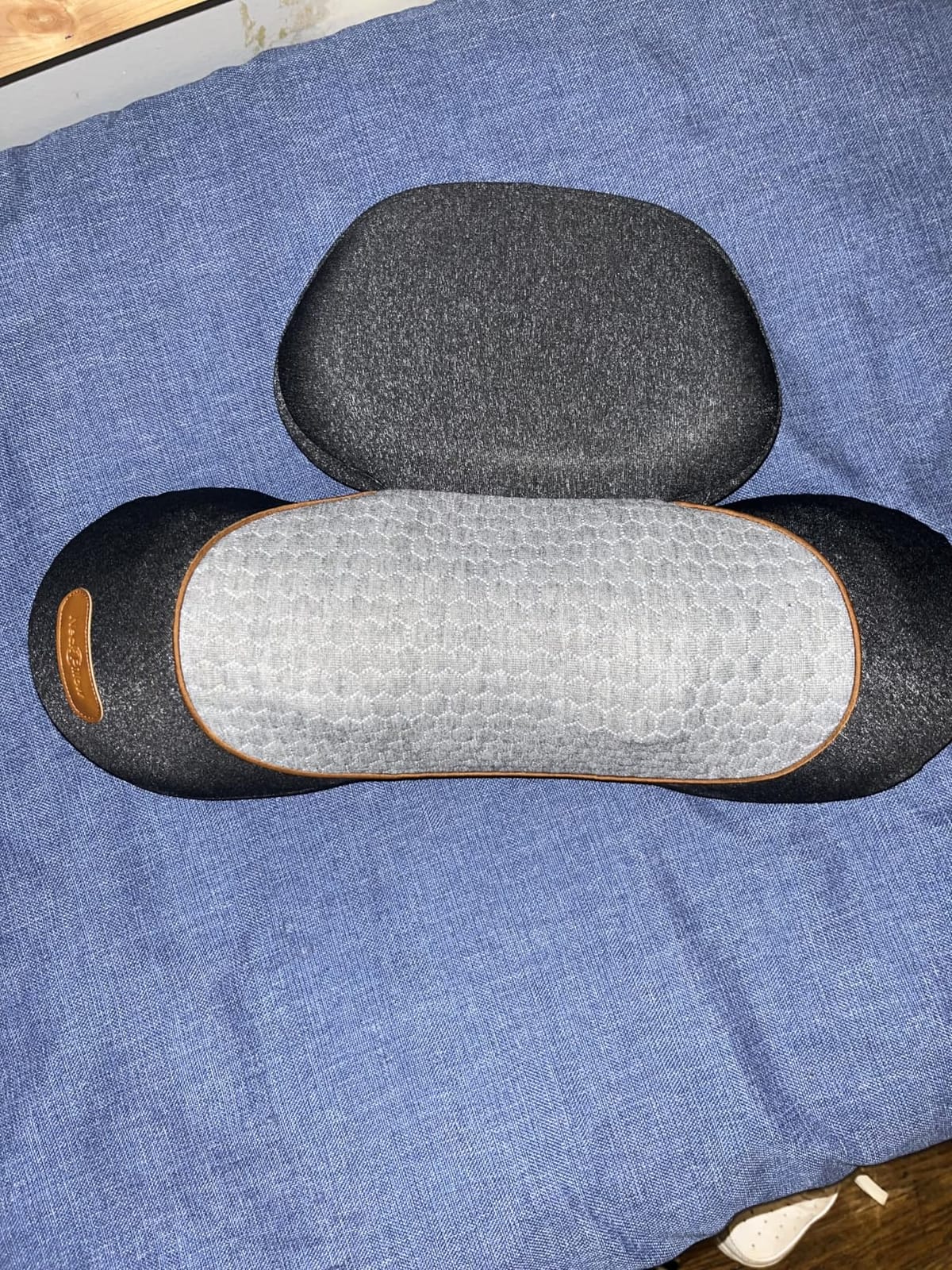 3 in-1 Cordless Neck Massager Pillow with Heat, Vibration & Traction | 2026 Upgraded Ergonomic Neck Pillow for Daily Muscle Relaxation, Cordless & USB-C Charging customer photo 2