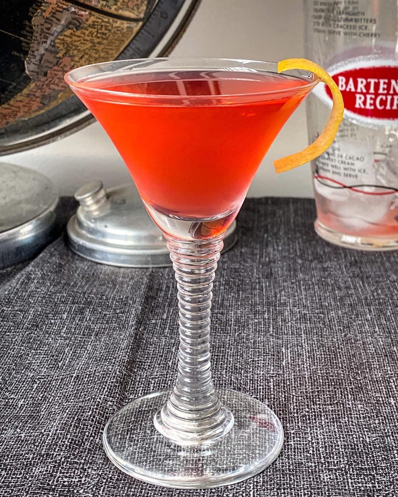 Meehan's Bartender Manual: [A Cocktail Reference and Recipe Book] customer photo 1