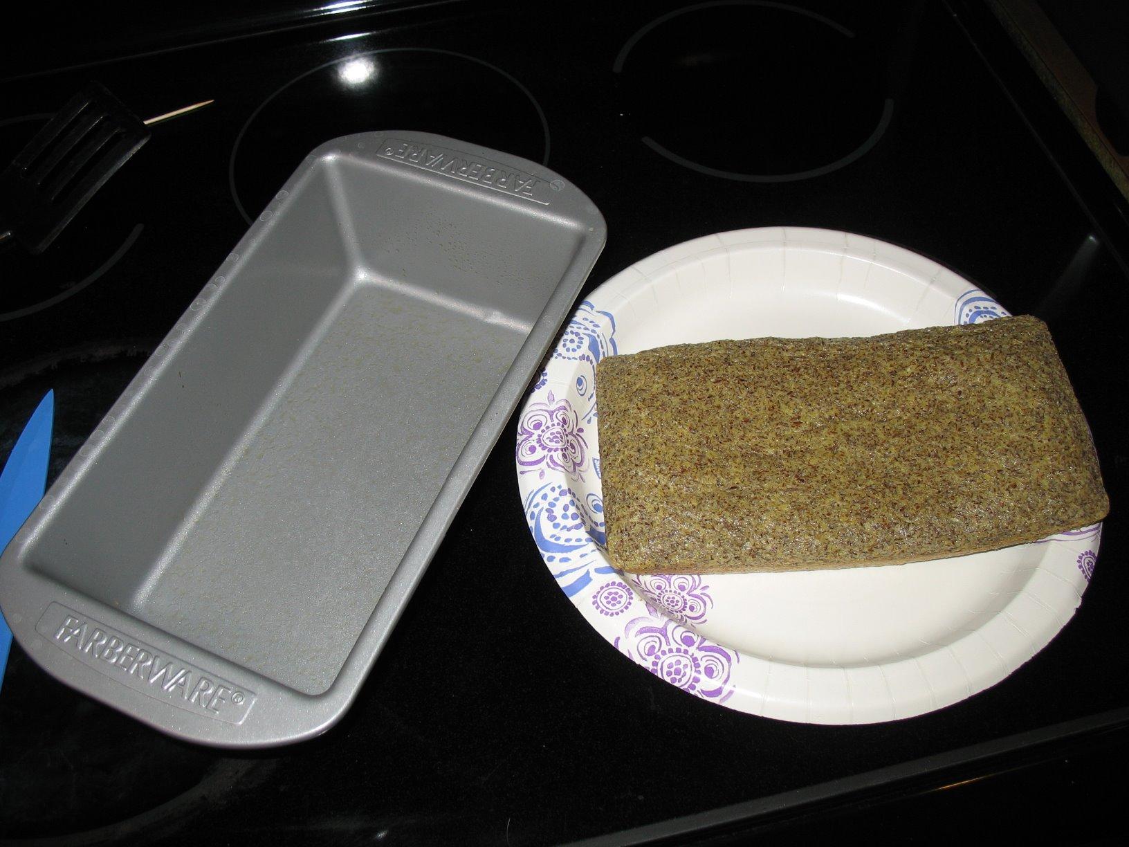 Farberware Bakeware Nonstick Loaf Pans for Baking, 9-Inch x 5-Inch, Gray customer photo 1