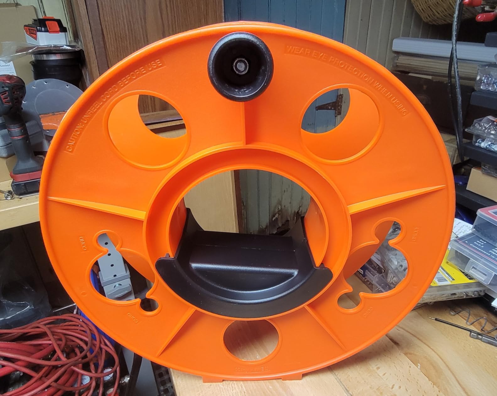 Bayco KW-130 Cord Storage Reel with Center Spin Handle, 150-Feet customer photo 2