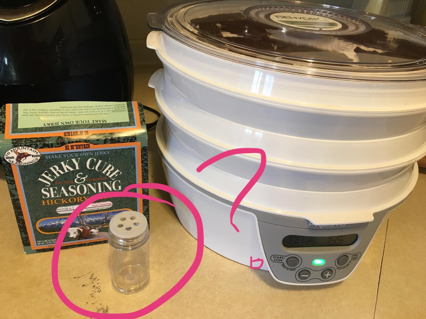 Hi Mountain HICKORY BLEND Jerky Seasoning and Cure Kit | Beef & Venison customer photo 2