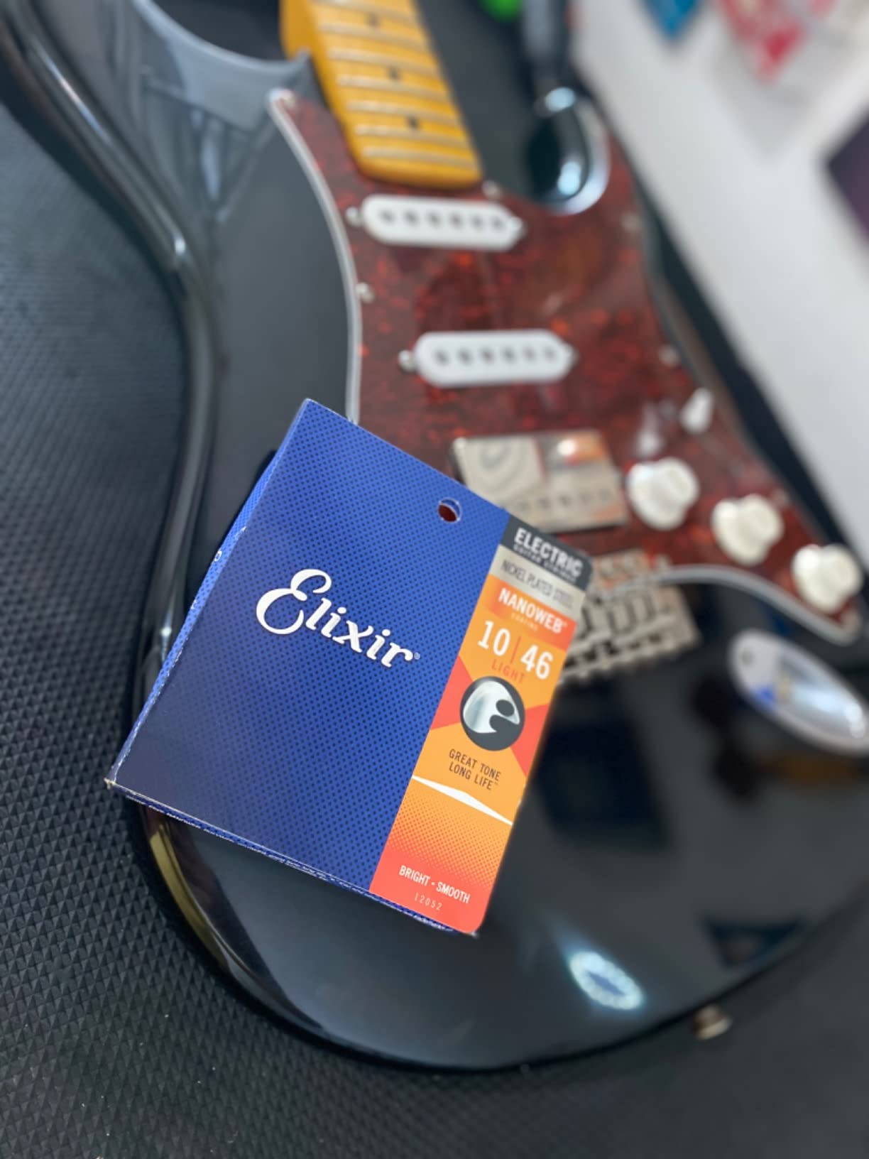 Elixir Strings, Electric Guitar Strings, Nickel Plated Steel with NANOWEB Technology, Longest-Lasting Bright Tone with Comfortable Feel, 6 String Set, Light 10-46 customer photo 1