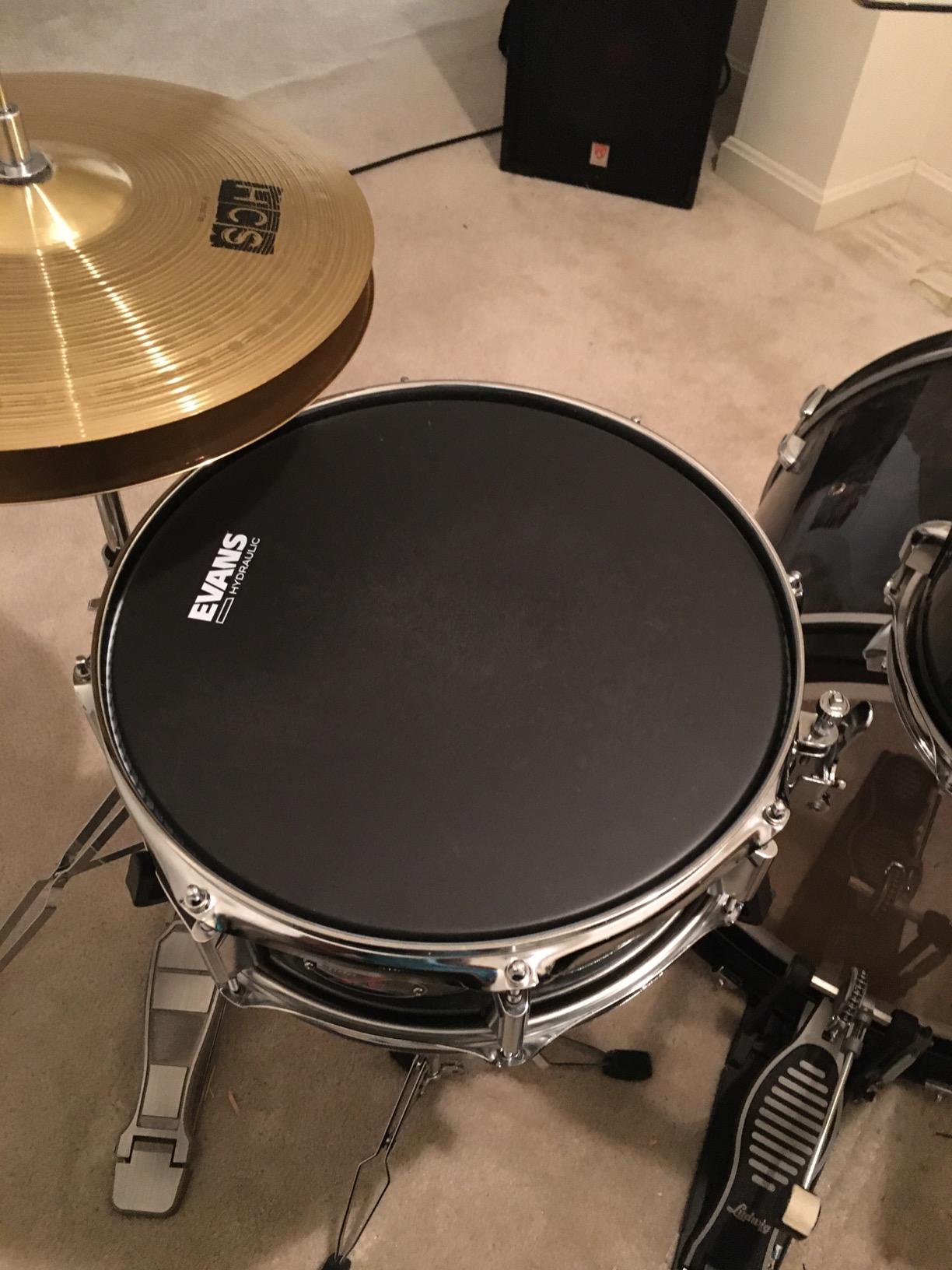 Evans Hydraulic Drum Heads - B14HBG - 14 Inch | Layer of Oil Suppresses Unwanted Overtones, Ideal for Rock, Metal, Funk customer photo 1