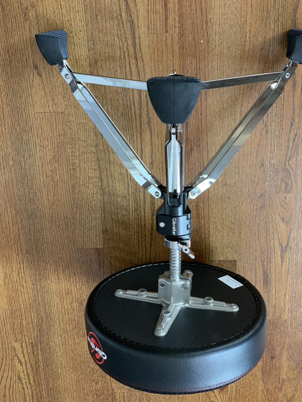 Gibraltar Drum Throne with Adjustable Height, Round Seat, Double-Braced Stool, Comfortable Cushion, Stable Tripod Base, Ideal for Practice, Studio, or Live Performance (9608) customer photo 1