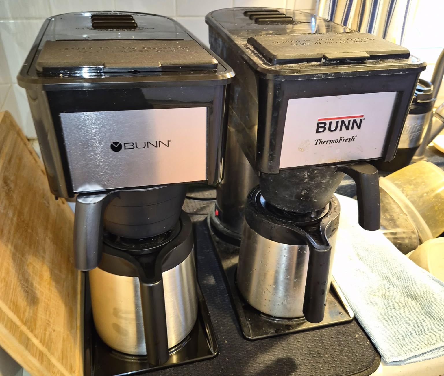 BUNN BT Speed Brew 10-Cup Thermal Carafe Home Coffee Brewer, Black customer photo 2