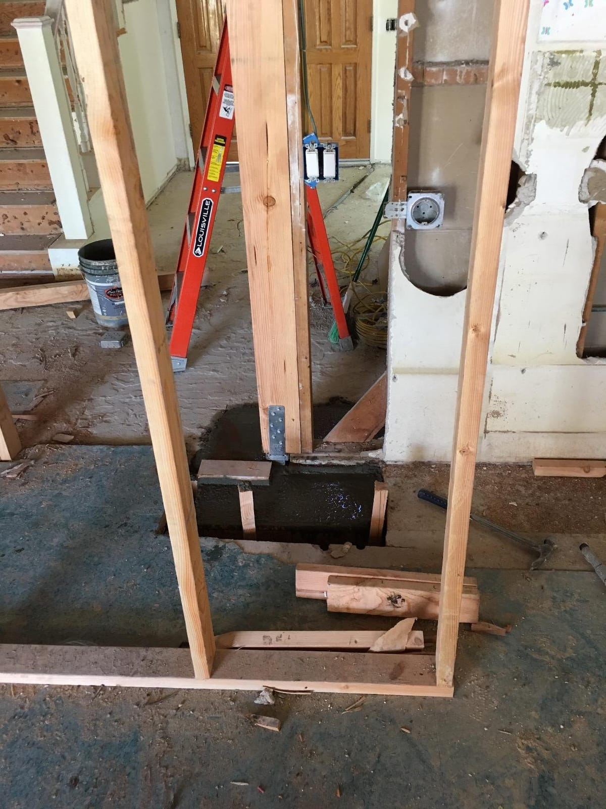 Louisville Ladder 6 ft Fiberglass Step Ladder, FS1506, Type IA, 300 lbs customer photo 1