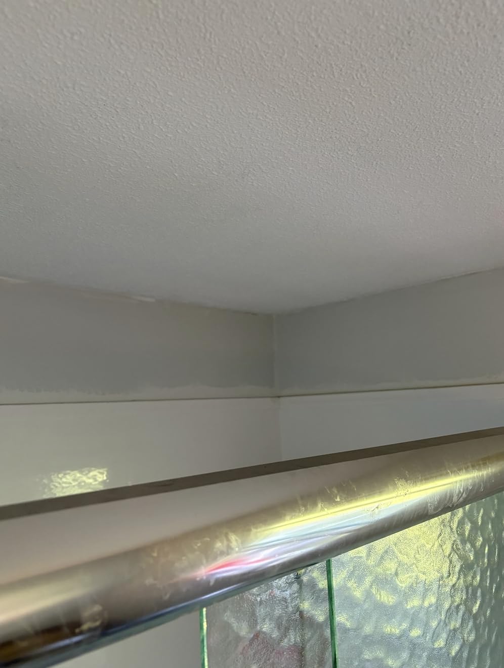 Zinsser 02774 PERMA-WHITE Mold & Mildew Proof Interior Paint, Quart, Eggshell White | Eggshell finish. Mold & mildew-proof, moisture-resistant finish for baths, kitchens & basements. Scrubbable & washable. customer photo 2