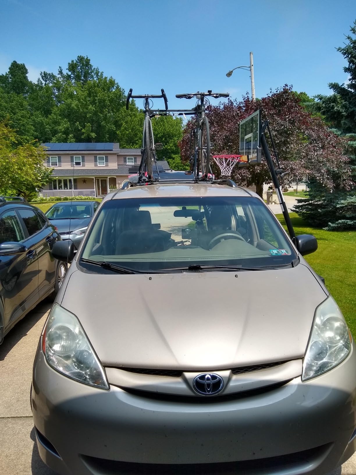 Swagman Upright Roof Mount Bike Rack – Rooftop Upright Bike Carrier for Secure Bicycle Transport customer photo 2