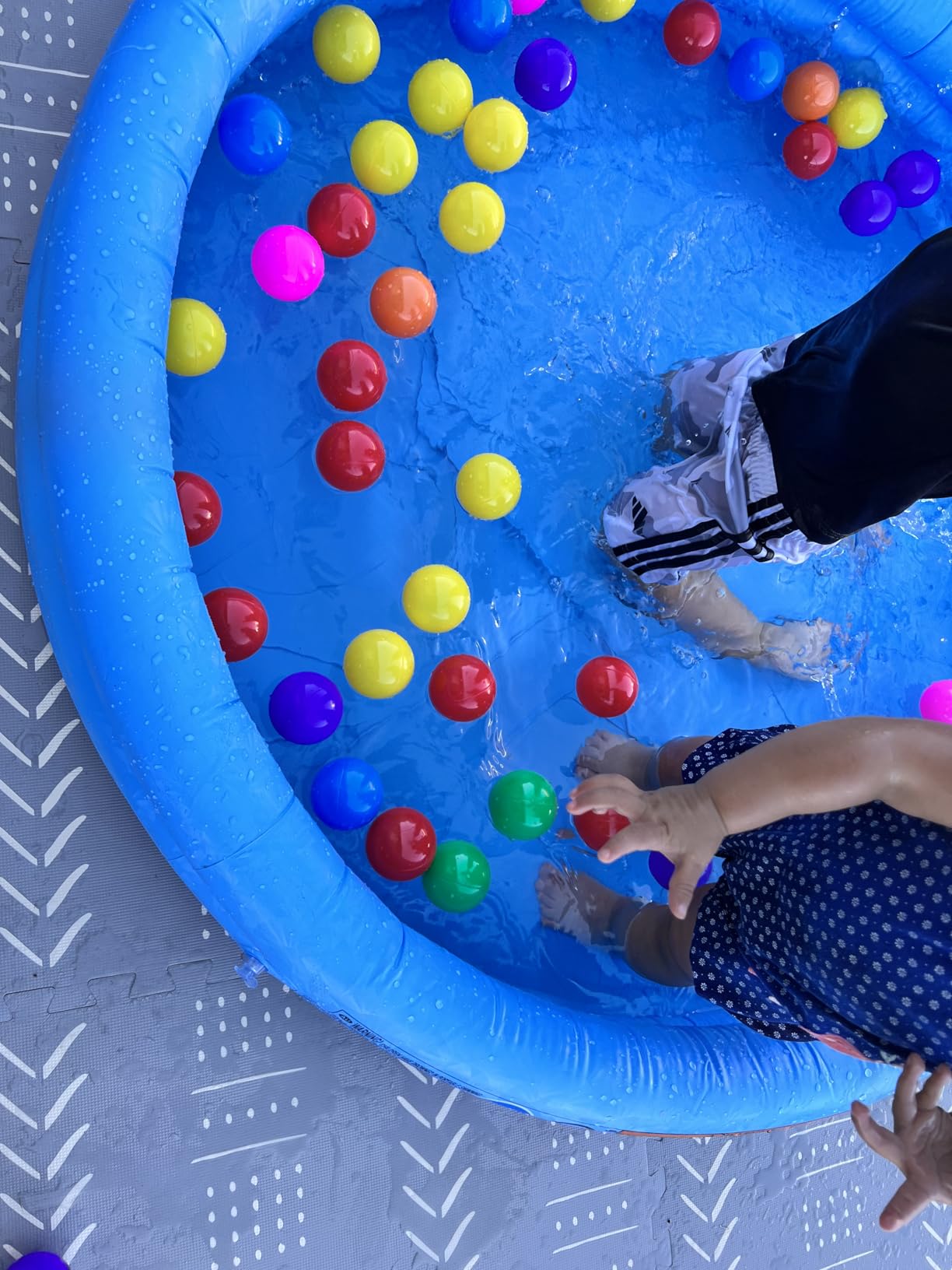 INTEX 59416EP Crystal Blue Inflatable Kiddie Swimming Pool, 45in x 10in customer photo 2