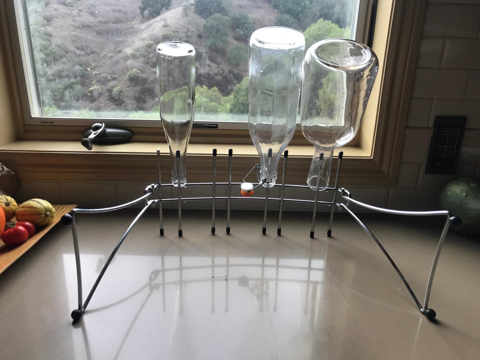 Oenophilia Fusion Stemware Wine Decanter Drying and Storage Rack - 16 Wine Glass Rack and Holder, Foldable customer photo 2