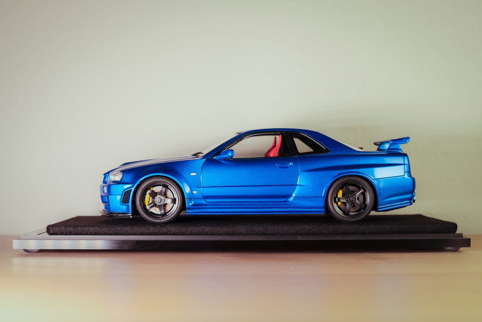 Tamiya Nissan Skyline GT-R R34 - Nismo Z-Tune 1/24 Scale Model Kit 24282 customer photo 1