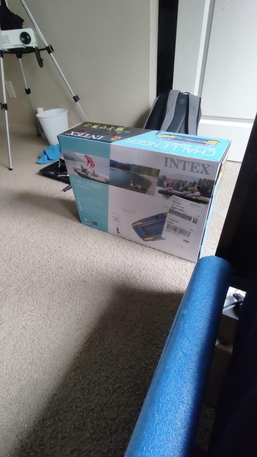 INTEX Challenger Inflatable Boat Set: Includes Deluxe 48in Boat Oars and High-Output Pump customer photo 2