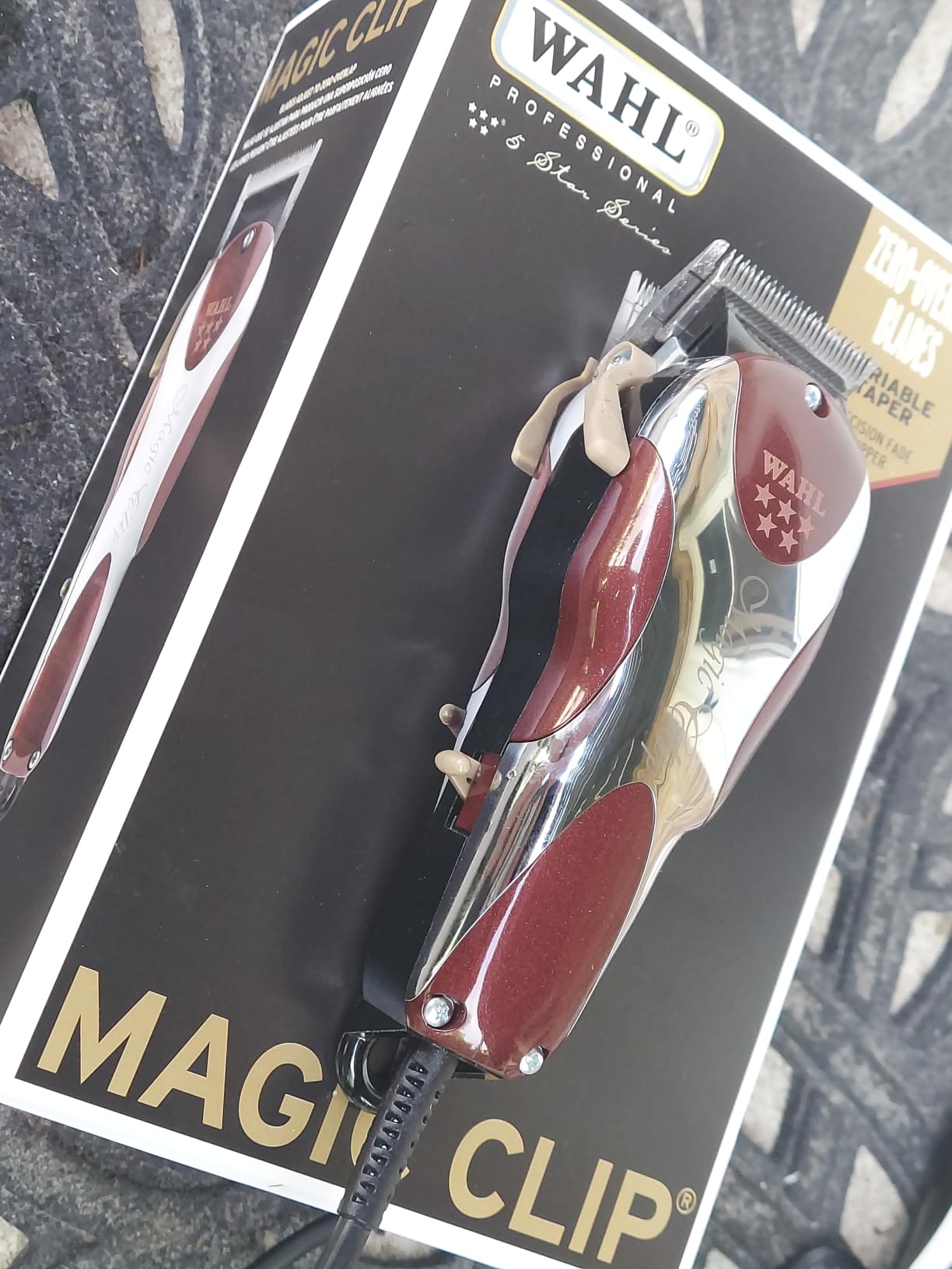 Wahl Professional 5 Star Magic Clip Corded Fade Clipper for Men,Model 8451 customer photo 2