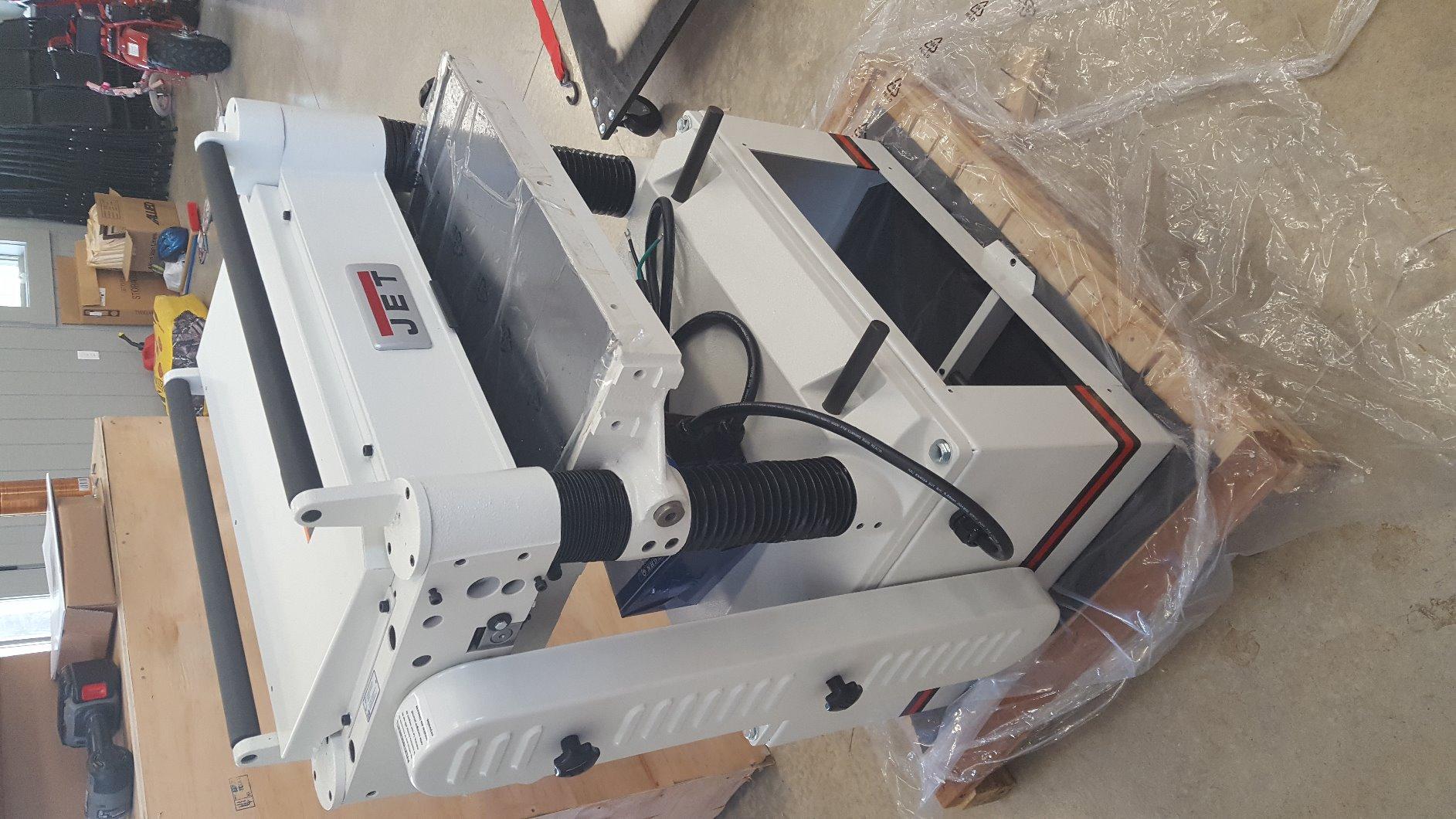 JET 20-Inch Planer, Helical Cutterhead, 5 HP, 230V 1Ph (Model JWP-208HH) customer photo 2