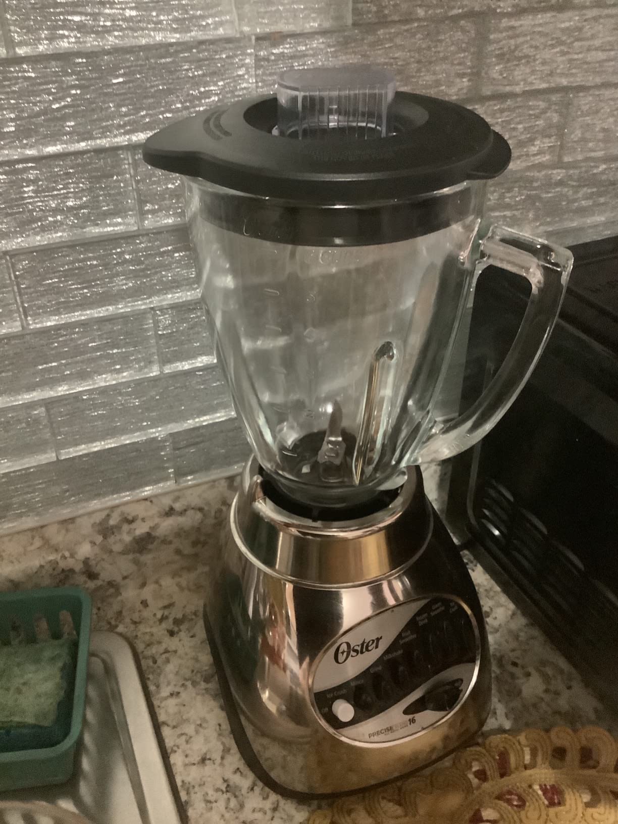 Oster Classic Series 16-Speed Blender with Food Chopper & 6-Cup Glass Jar, Countertop Kitchen Blender, Brushed Nickel customer photo 2